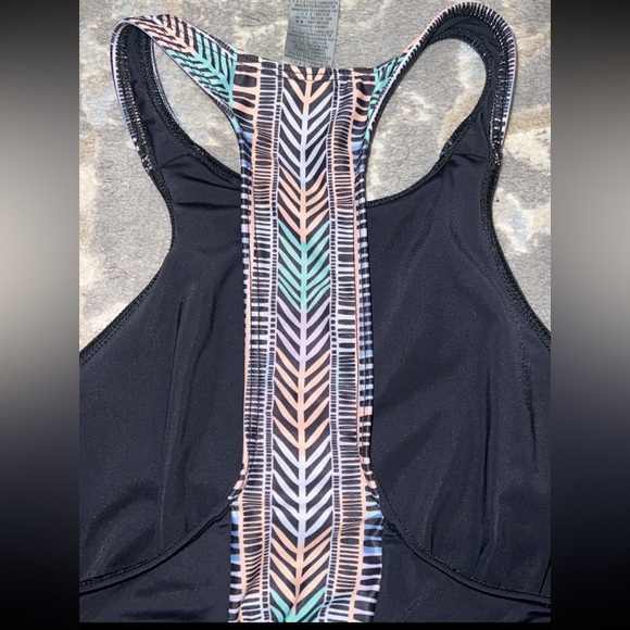 Mara Hoffman native design sports bra NWOT size M - Picture 4 of 5